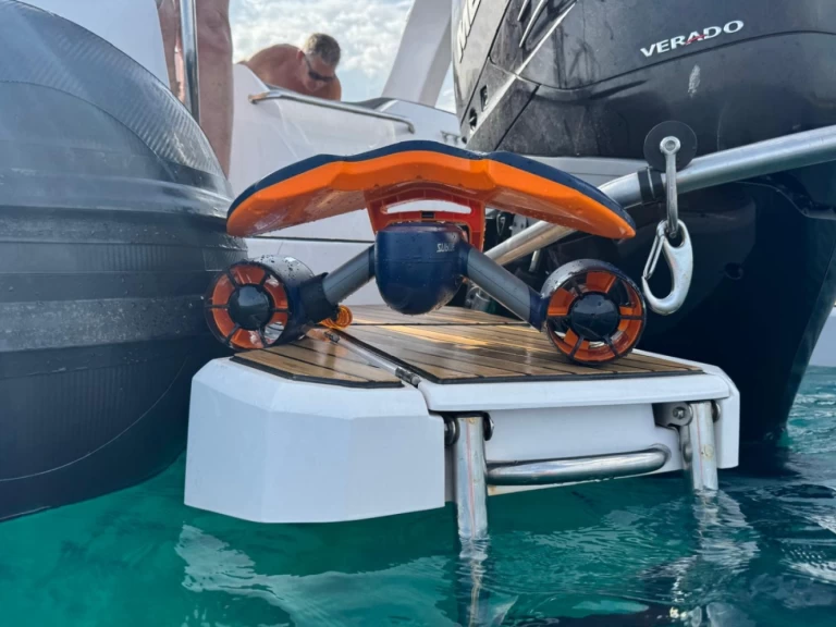 Schlauchboot mieten in Martigues zum besten Preis