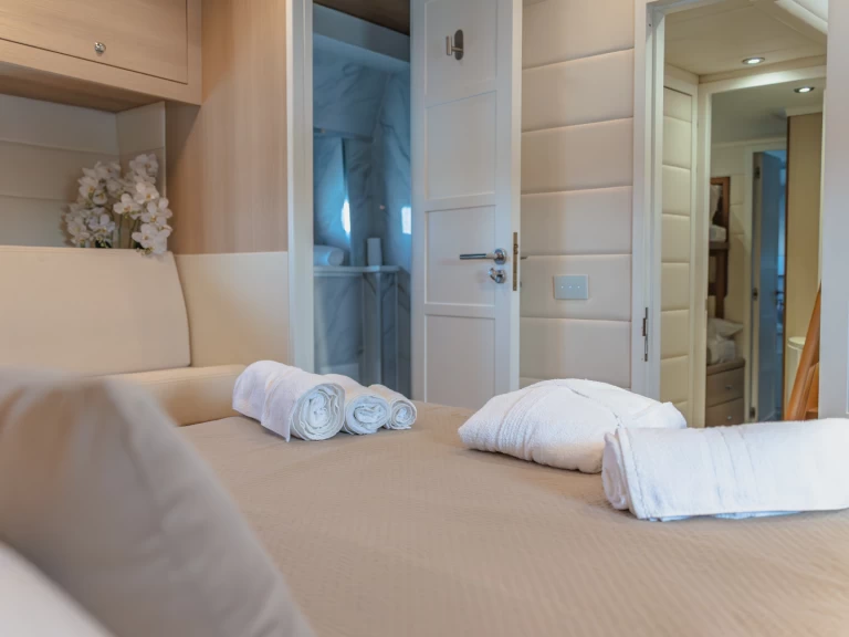 Benetti Benetti 72 mieten Salerno