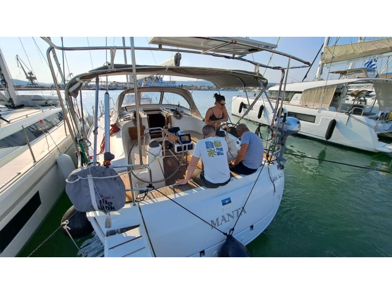Ein Bavaria Cruiser 40 mieten in Volos