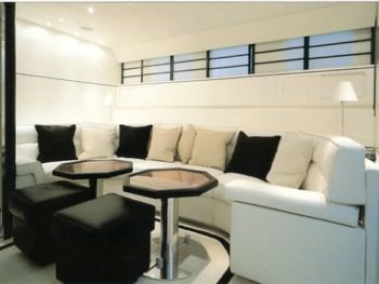 Leopard DARE TO DREAM mieten Nassau