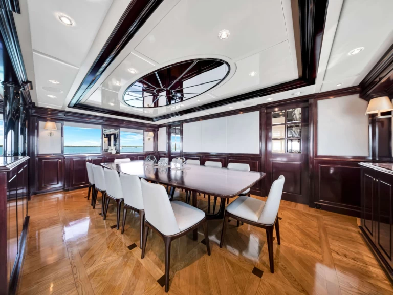 Vermietung Yacht Trinity mit Führerschein