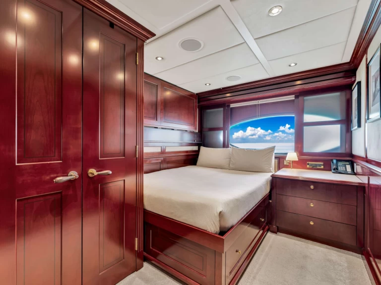 Trinity SWEET CAROLINE II  mieten Miami