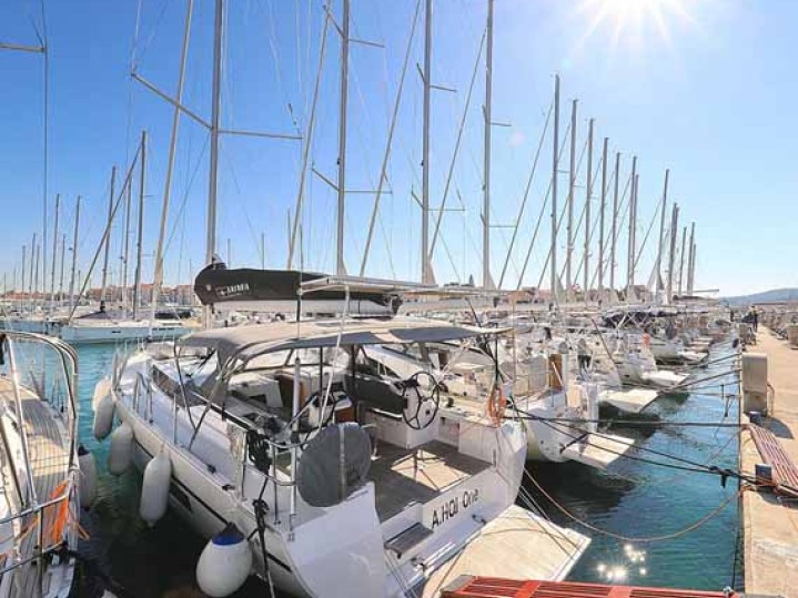 Segelboot mieten in Biograd na Moru zum besten Preis
