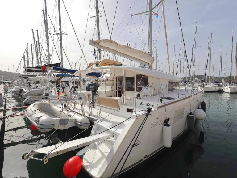 Katamaran mieten in Pula - Lagoon Lagoon 400