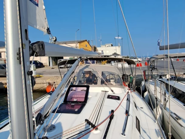 Ein Bavaria Cruiser 40 mieten in Volos