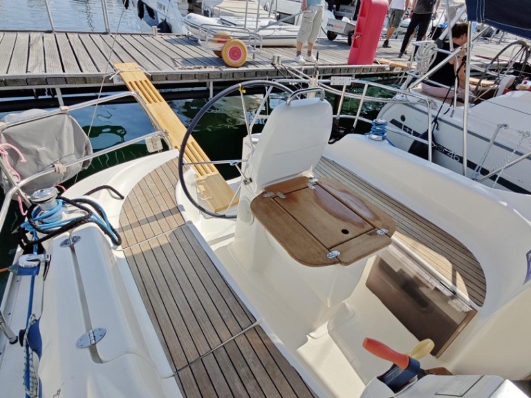 Bootsverleih Bavaria Bavaria 30 Cruiser Punat Samboat