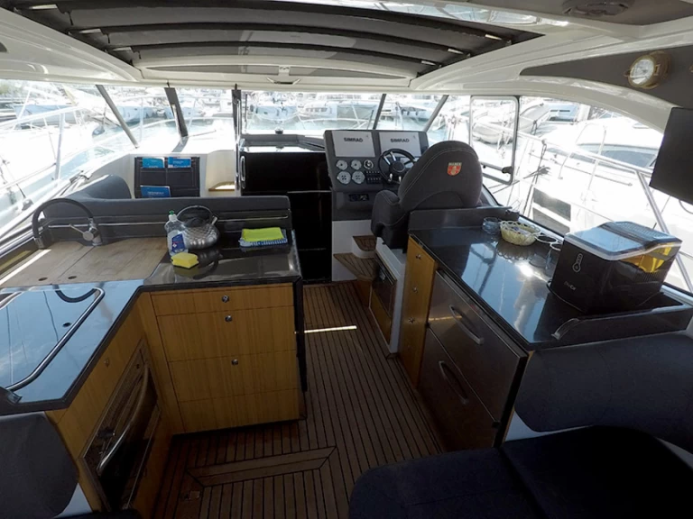 YachtCharter in Šibenik - Marex Marex 360 CC auf SamBoat