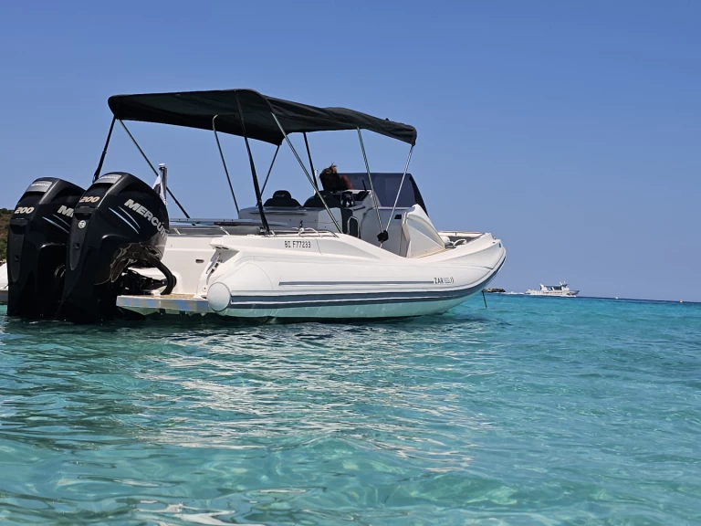 Schlauchboot mieten in Saint-Florent zum besten Preis