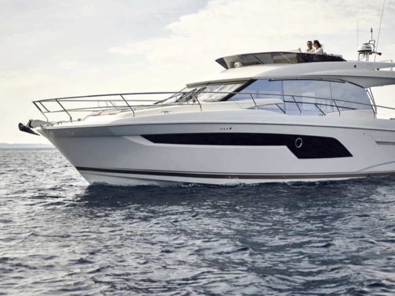 Jeanneau Prestige 52 anno 2023 mieten Salerno
