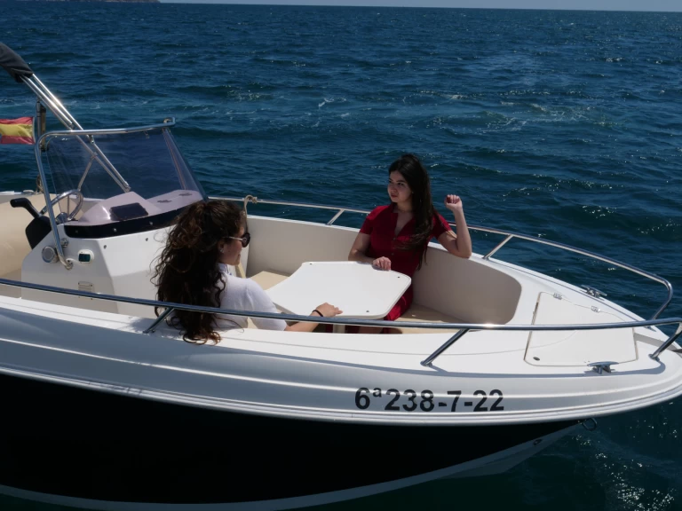 Ein Pacific Craft Pacific Craft 545 Open mieten in Empuriabrava