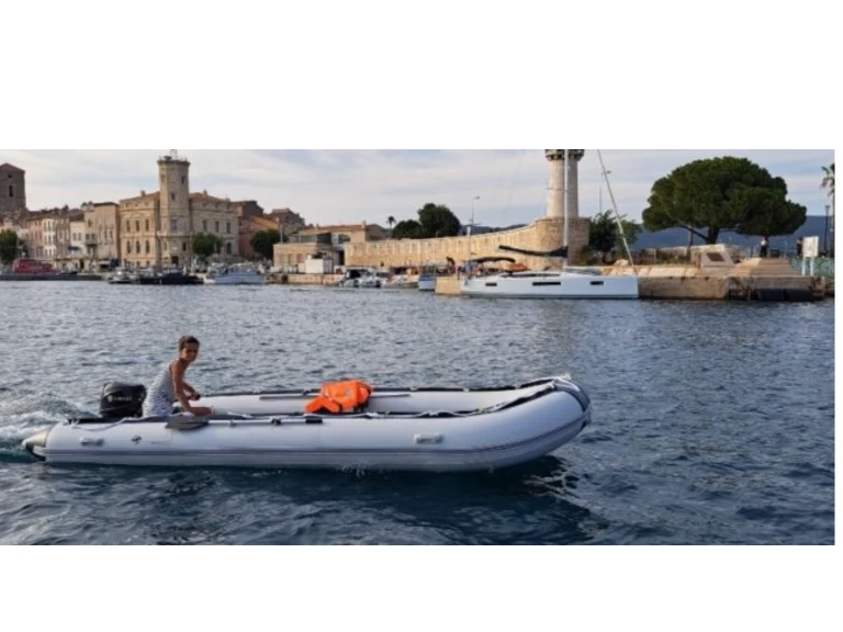 Schlauchboot mit oder ohne Skipper Aqua-Marina mieten in La Ciotat