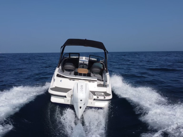 Motorboot mieten in Puerto Banús - Bayliner bayliner v20