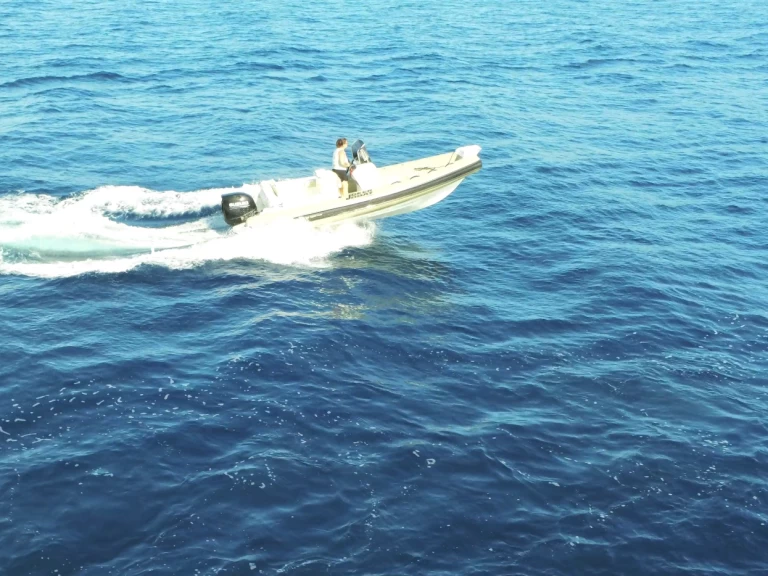 YachtCharter in Hyères - Joker Boat Coaster 580 auf SamBoat