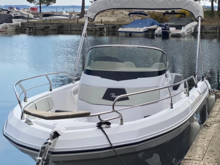 Ein Ranieri  Voyager 21S mieten in Biscarrosse