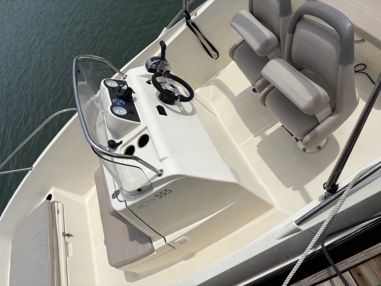 Motorboot mit oder ohne Skipper Quicksilver mieten in Palavas-les-Flots