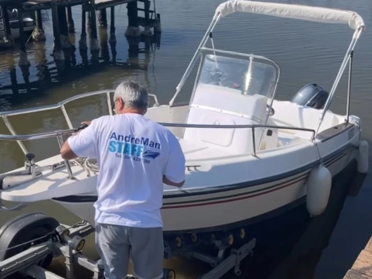 Vermietung Motorboot Elan mit Führerschein