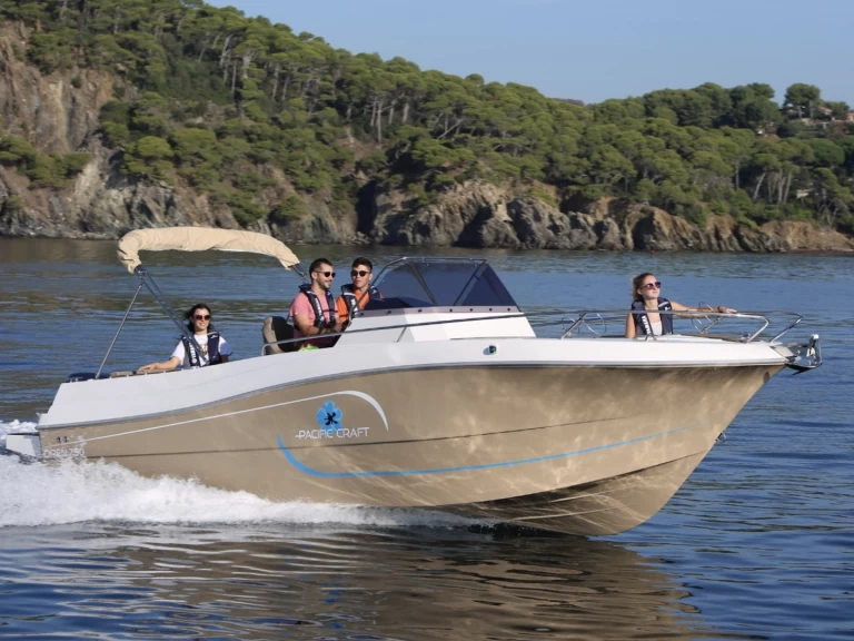 Motorboot mit oder ohne Skipper Pacific Craft mieten in Biscarrosse
