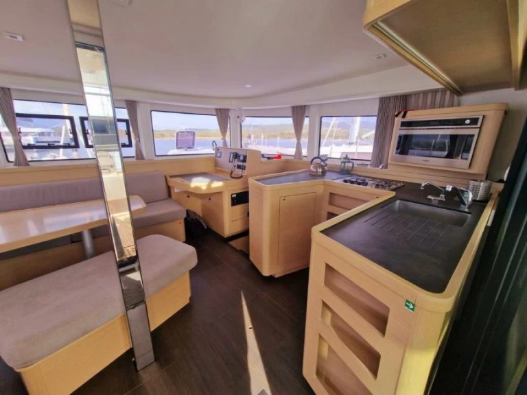 Vermietung Katamaran Lagoon mit Führerschein