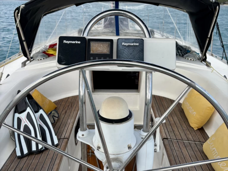 Ein Dufour Dufour 41 Classic mieten in Grand Baie