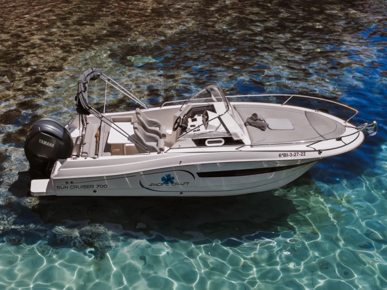 Pacific Craft Pacific Craft 700 SC mieten Ibiza Town