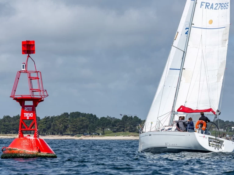 Segelboot mieten in La Trinité-sur-Mer zum besten Preis