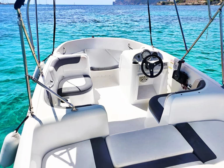 Motorboot mieten in La Savina - Bayliner E16