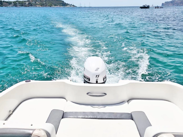 Bootsverleih Bayliner E16 La Savina Samboat