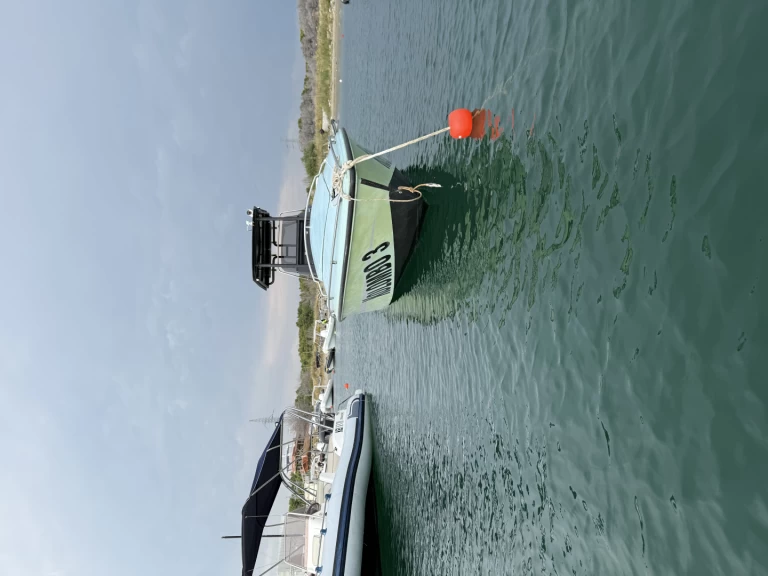 Motorboot mit oder ohne Skipper Scarab mieten in Vlora