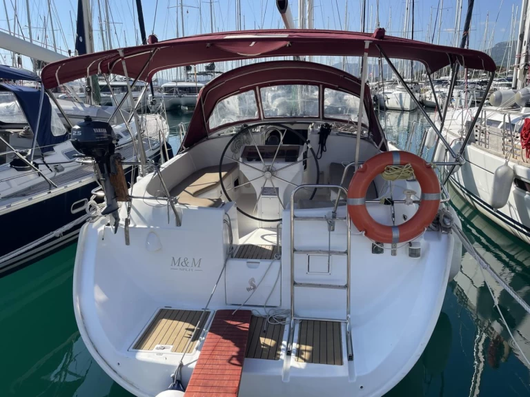 Segelboot mieten in Omiš - Bénéteau Oceanis 411 Celebration