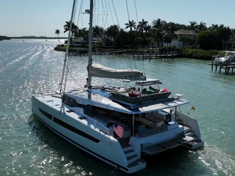 Katamaran mit oder ohne Skipper Fountaine Pajot mieten in Marsh Harbour