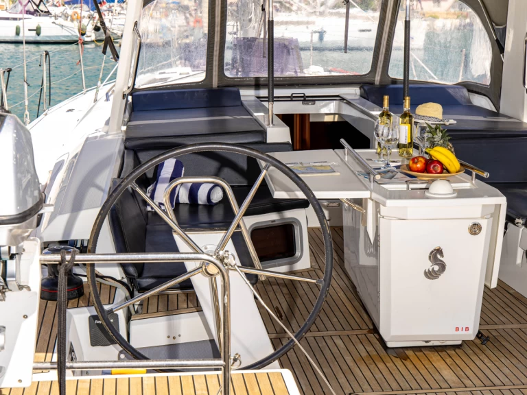 Vermietung Segelboot Bénéteau mit Führerschein