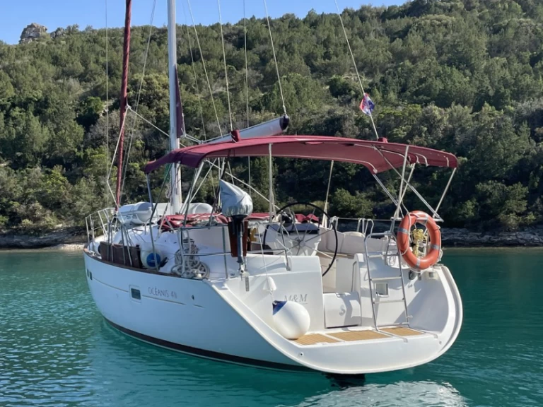 YachtCharter in Omiš - Bénéteau Oceanis 411 Celebration auf SamBoat