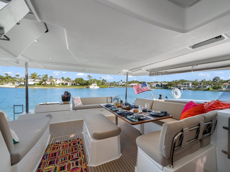 Vermietung Katamaran Fountaine Pajot mit Führerschein
