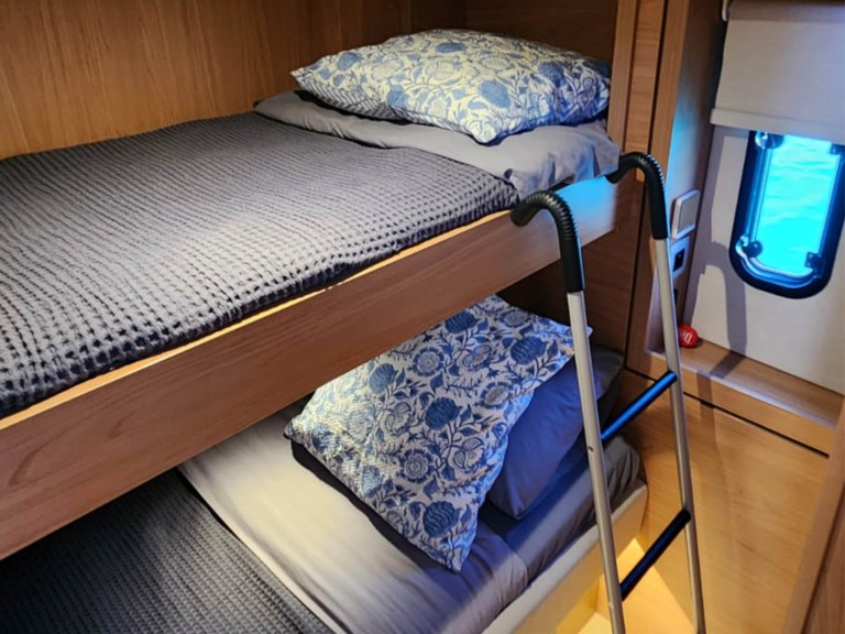 Bootsverleih Bali Catamarans Bali 4.6 (owner's version) Lavrion Samboat