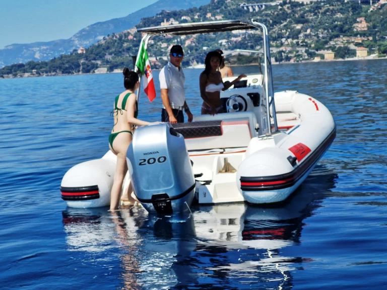 Vermietung Schlauchboot Arkos mit Führerschein