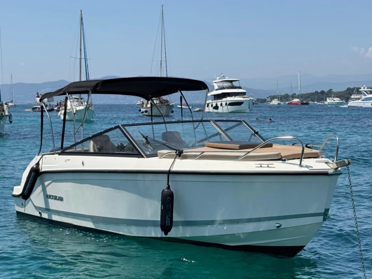 YachtCharter in Mandelieu-la-Napoule - Quicksilver 605 CRUISER auf SamBoat