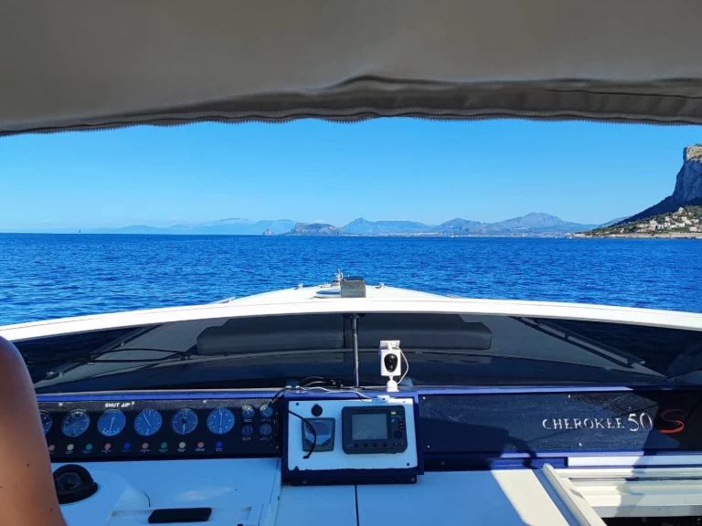 Vermietung Motorboot Profilemarine mit Führerschein