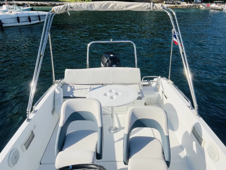 Bootsverleih Jeanneau Cap Camarat 5.5 WA Serie 2 Antibes Samboat