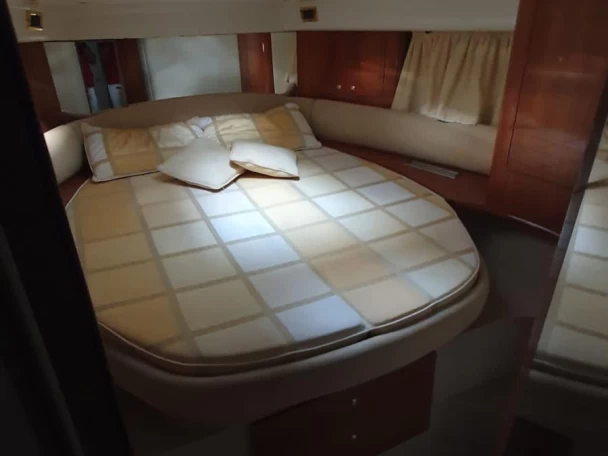 Boot mieten Nettuno günstig Atlantique 40 Fly