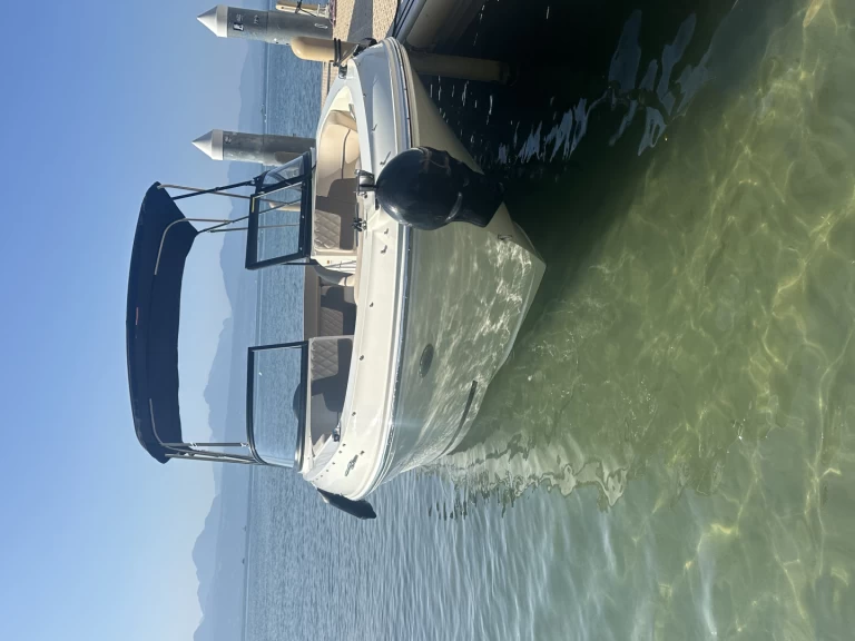 Motorboot mieten in Lausanne - Bayliner VR4