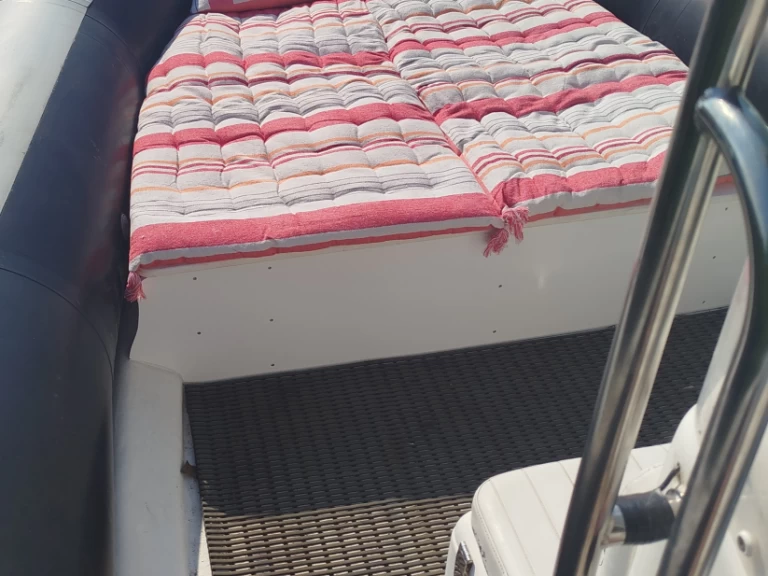Schlauchboot mit oder ohne Skipper Bombard mieten in Sainte-Maxime