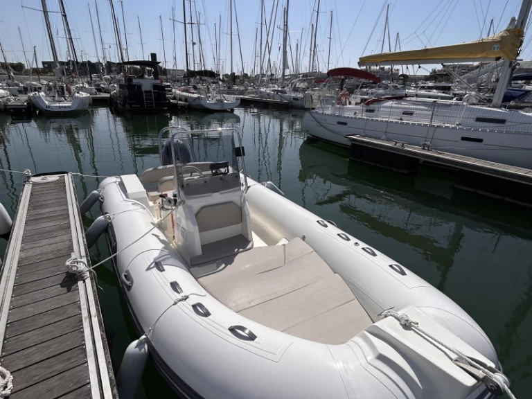 Schlauchboot mieten in La Rochelle - Capelli Capelli 570