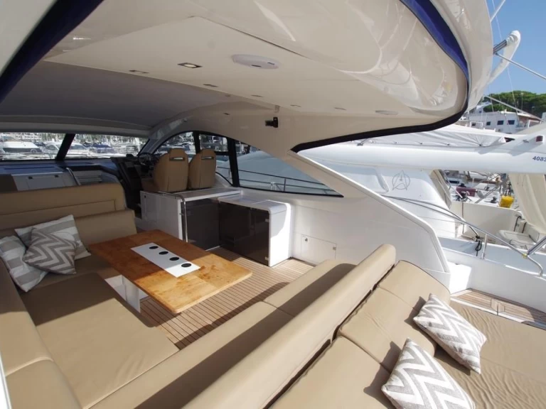 Yacht mieten in Dénia zum besten Preis