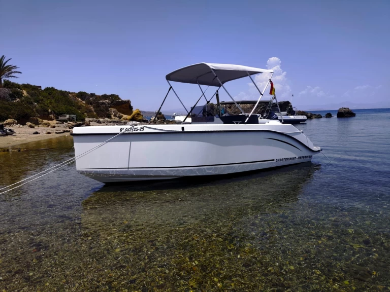 Ein Astillero Fernández Hidalgo Crimat Silver 560 mieten in Alicante