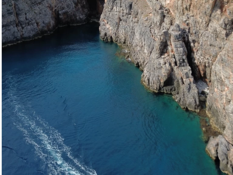 Vermietung Motorboot Poseidon mit Führerschein