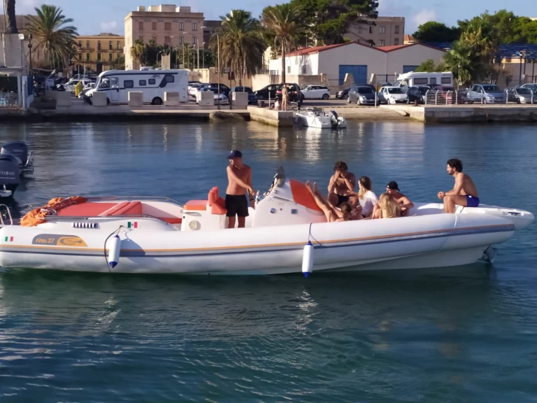 Schlauchboot mieten in Trapani zum besten Preis