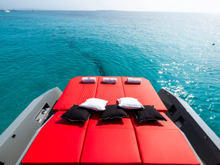 Motorboot mit oder ohne Skipper De Antonio mieten in Ibiza Town