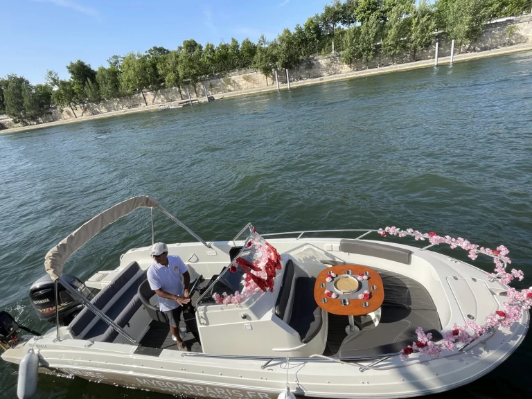 YachtCharter in Paris - Pacific Craft Pacific Craft 670 Open auf SamBoat