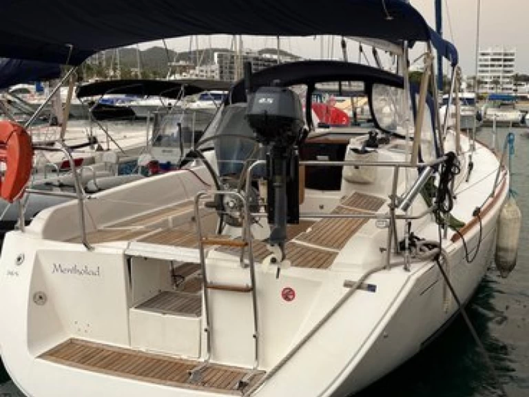 YachtCharter in Sant Antoni de Portmany - Dufour Dufour 365 Grand Large auf SamBoat