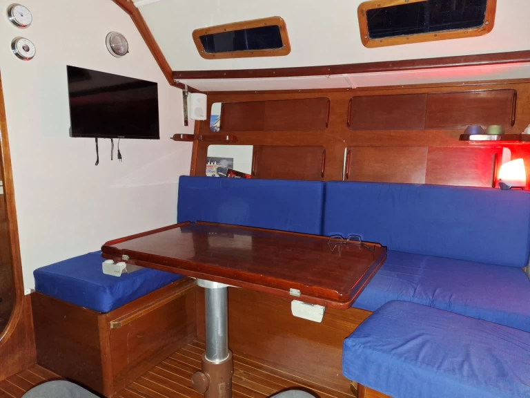 Ein Comar Comet 1050 mieten in Toulon